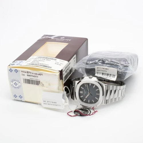 Patek Philippe Nautilus 57111A 001 3