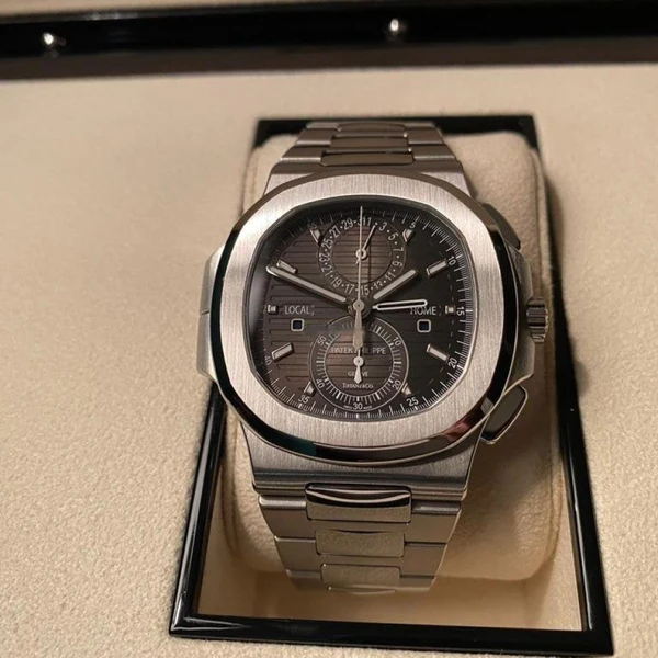 Patek Philippe Nautilus TIFFANY CO FULL SET MINT 1